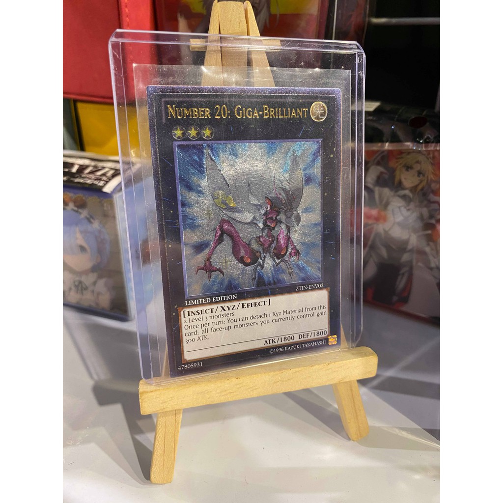 Lá bài thẻ bài Yugioh Number 20 Giga Brilliant – Ultimate Rare - Tặng bọc bài nhựa bảo quản