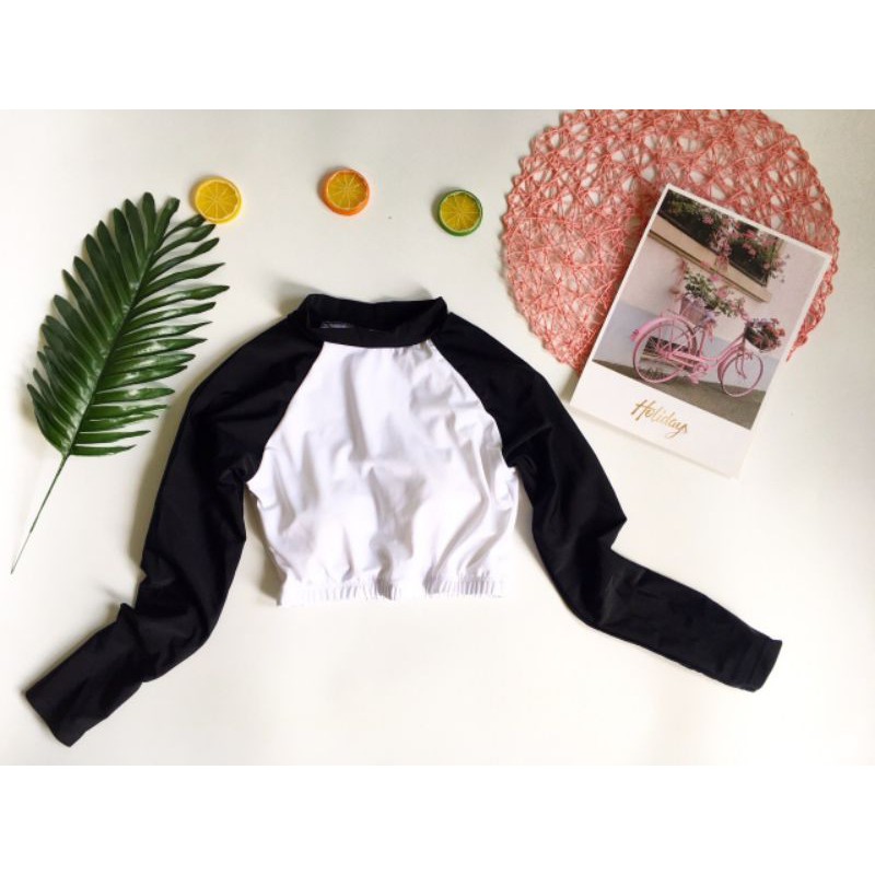 Áo bơi tay dài croptop