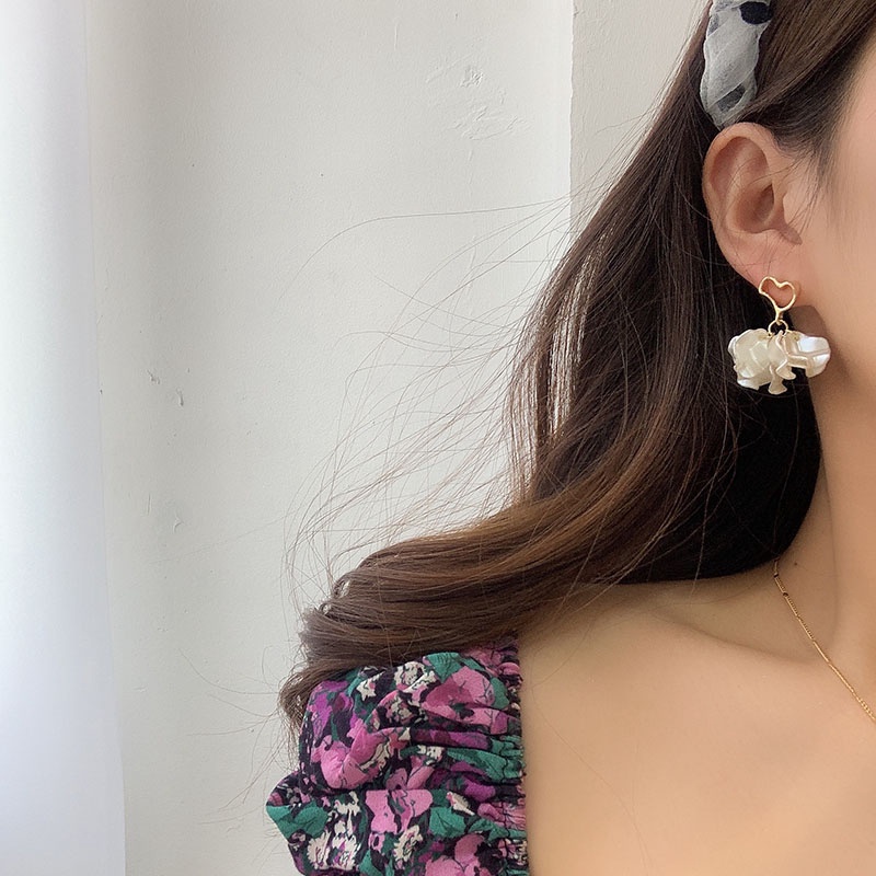 Bông Tai Hình Cánh Hoa Vỏ Sò Thanh Lịch Dễ Thương Thời Trang Mùa Hè Phong Cách Hàn Quốc Cho Nữ