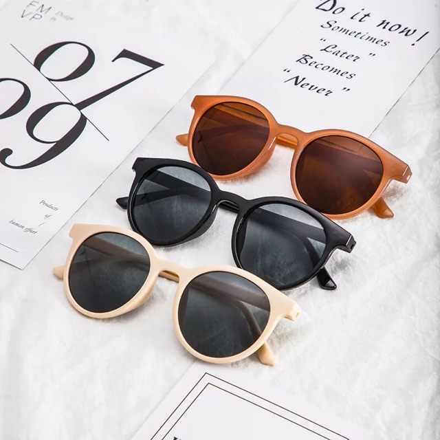 MẮT KÍNH THỜI TRANG CHỮ V TREND