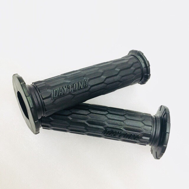 Bao tay cao su Daytona Mẫu V4 gắn được nhiều dòng xe máy Winner, Exciter, Vario, Raider, Sonic