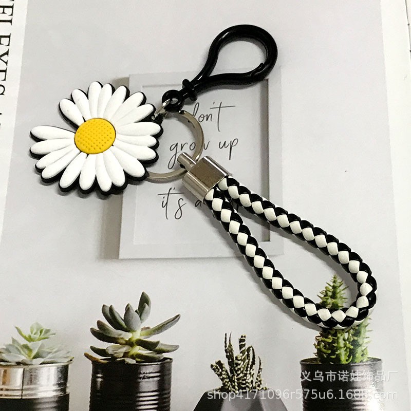 Móc Khóa Hoa Cúc Hót Trend Siêu Cute