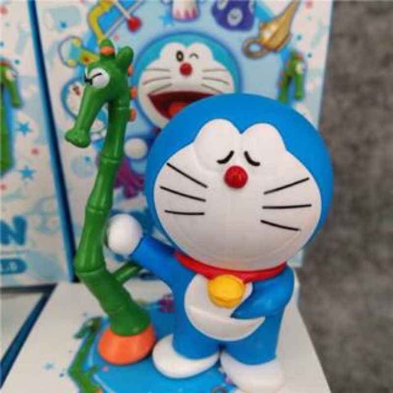 Mô hình các bé Doraemon và bảo bối - khoảng 6 cm