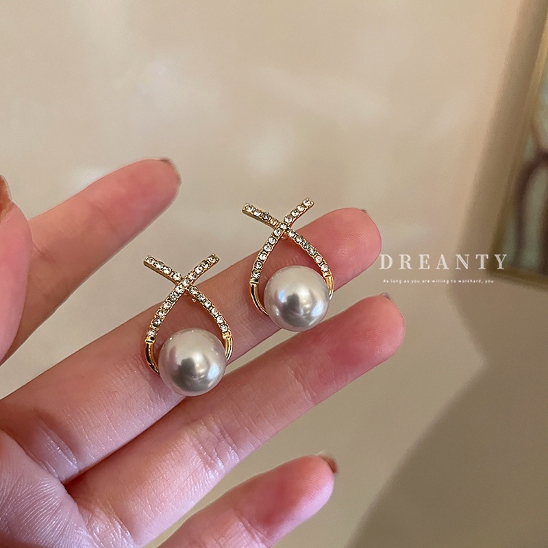 Bông Tai Mạ Bạc 925 Hình Chữ Đính Kim Cương / Ngọc Trai Độc Đáo Thời Trang Hàn Quốc Cho Nữ