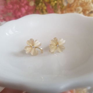 Hoa tai 4 lá Opal may mắn LOPADA