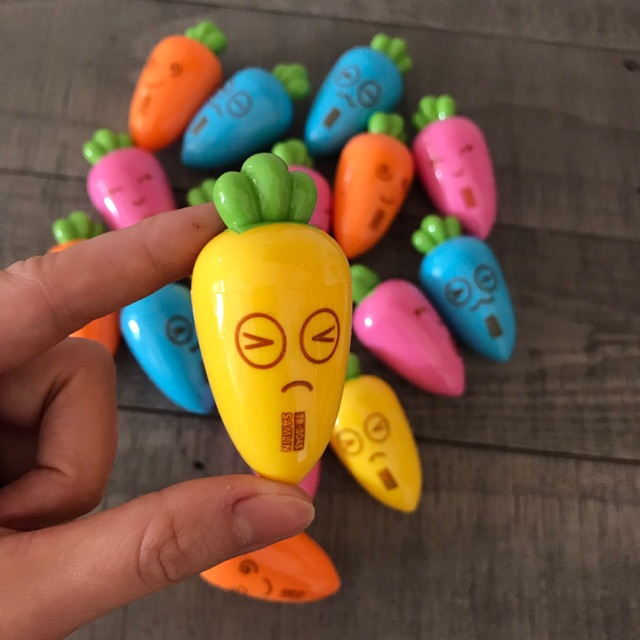 gọt bút chì cà rốt