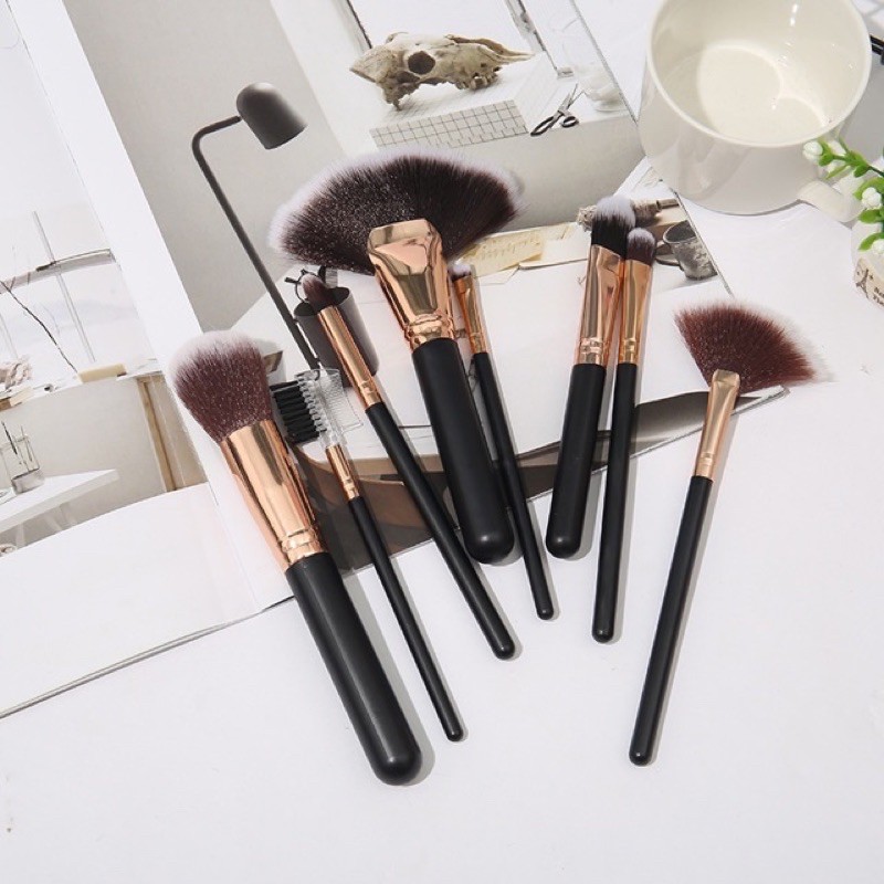 Bộ cọ trang điểm 9 món cao cấp NINE BEAUTY