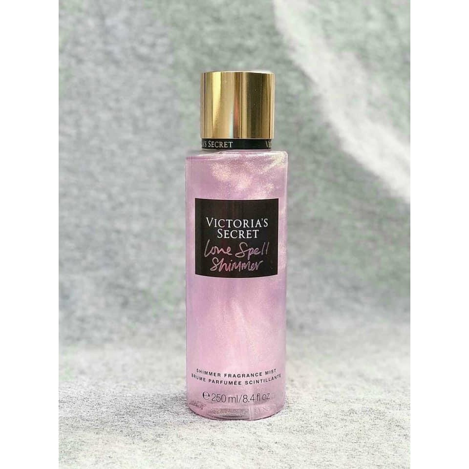 Xịt Toàn Thân Có Kim Tuyến Victoria's Secret Love Spell Shimmer Fragrance Mist 250ml - Mỹ