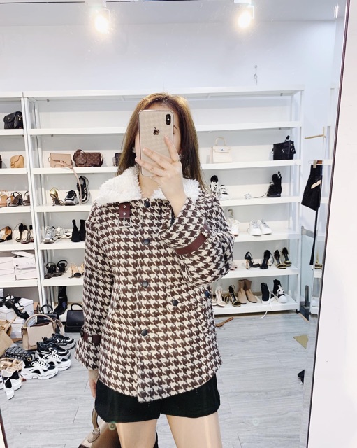 Áo dạ ziczac cổ lông đẹp quá ce ơi