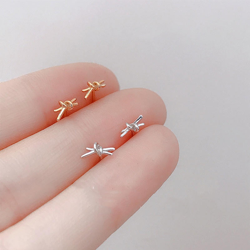 Đôi bông tai mạ bạc S925 kiểu thắt nút đơn giản chống dị ứng