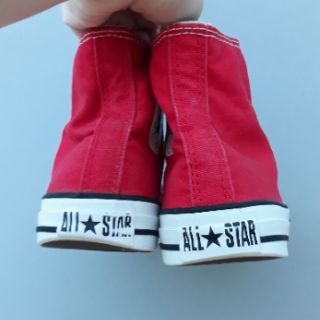 Giày converse secondhand cổ cao, màu đỏ