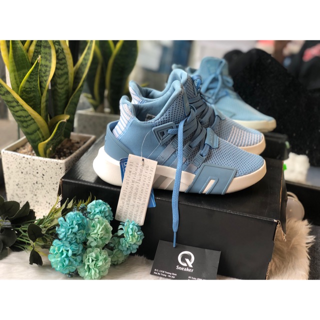 Eqt xanh biển