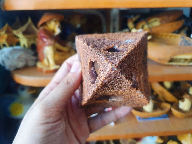 KIM TỰ THÁP TRANG TRÍ HỒ CÁ NON BỘ 10x9x11cm