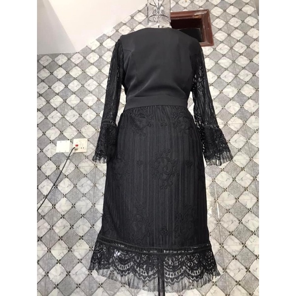 Váy von xếp li khoá bên hông( mẫu trên hình hết)