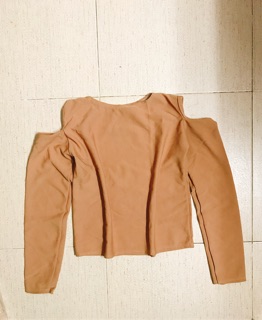 Áo dài tay khoét vai