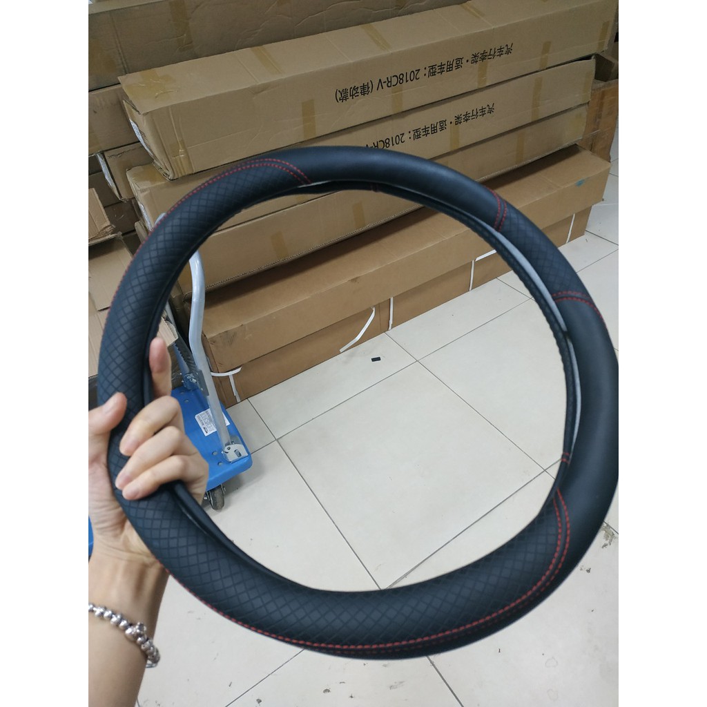 Bao bọc vô lăng tay lái da cao cấp chính hãng dành cho các dòng xe Vios, Fortuner, Innova, Altis, Wigo, Yaris,...