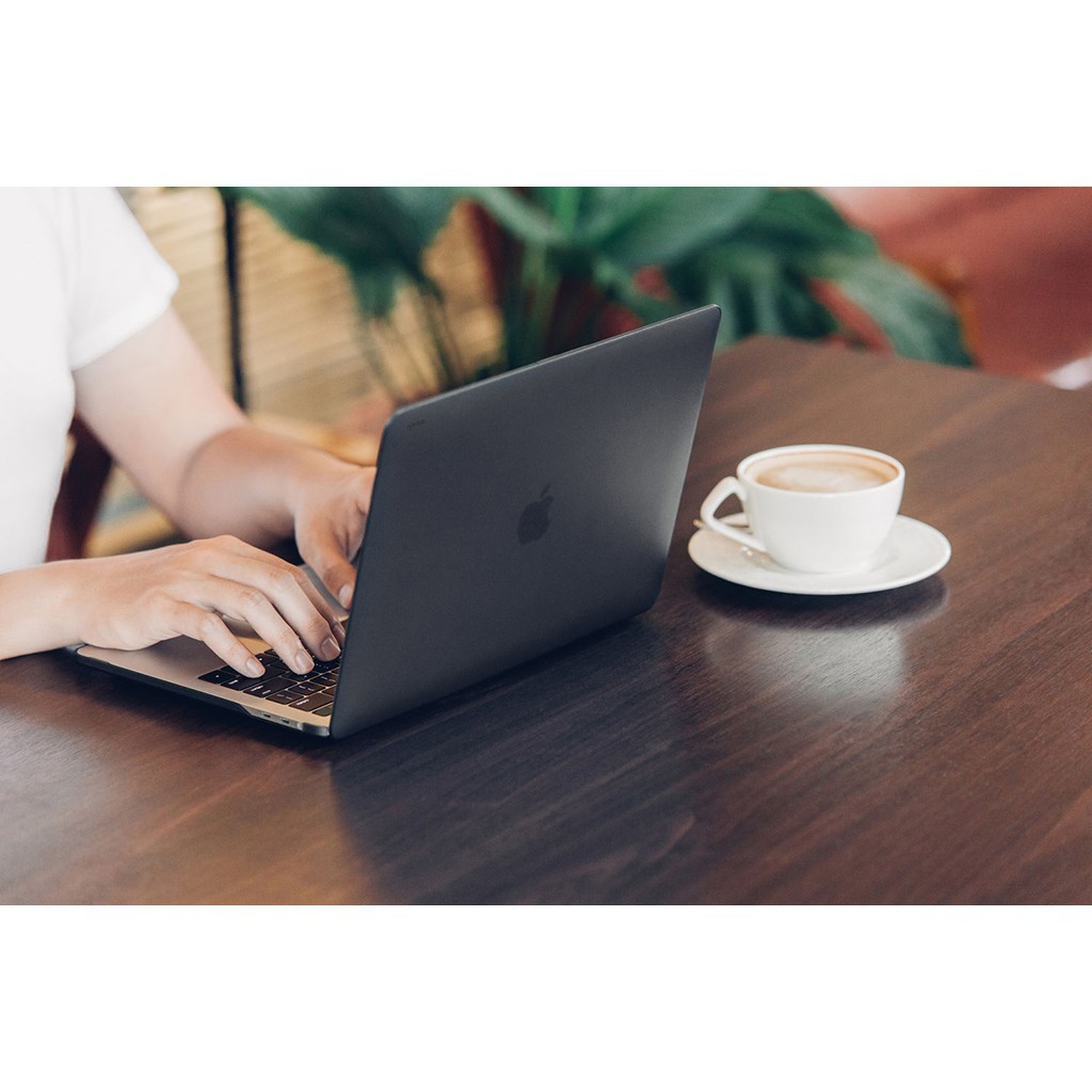 Ốp cho Macbook JCPal Macguard UltraThin - Matte Black (Tặng Kèm Nút Chống Bụi + Bộ kẹp chố