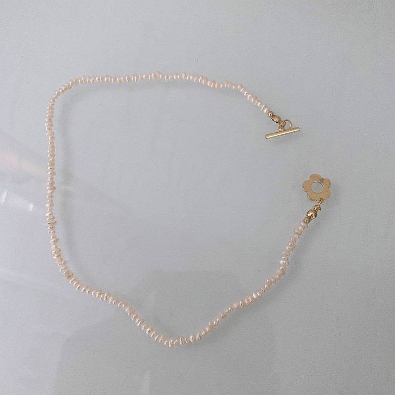 Vòng Tay Đính Hoa Và Ngọc Trai Xinh Xắn Cho Nữ