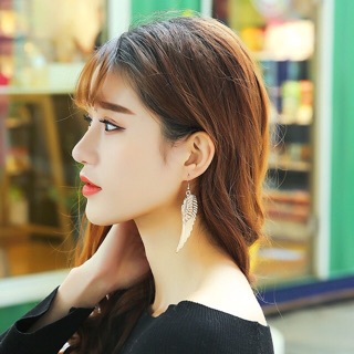 Bông tai hình chiếc lá(1 đôi)