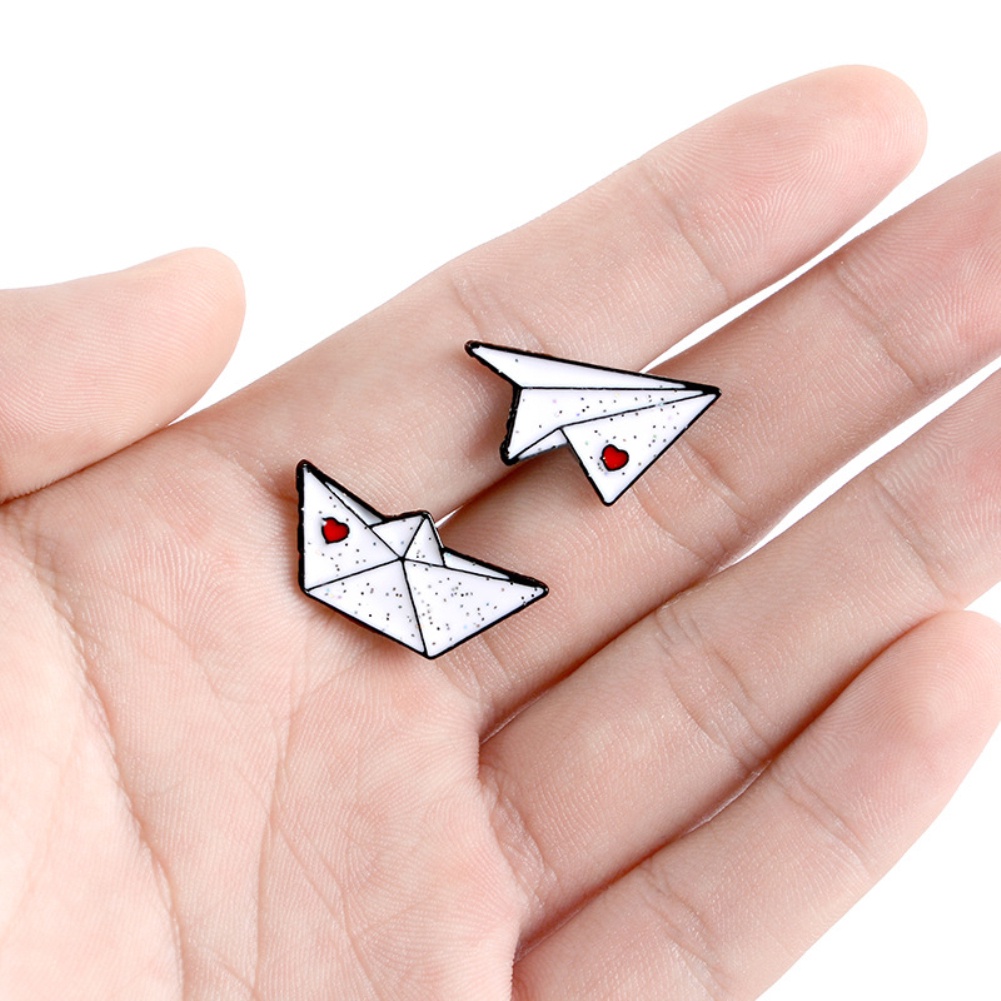Ghim Cài Áo Hình Chiếc Thuyền Origami Cho Cả Nam Và Nữ