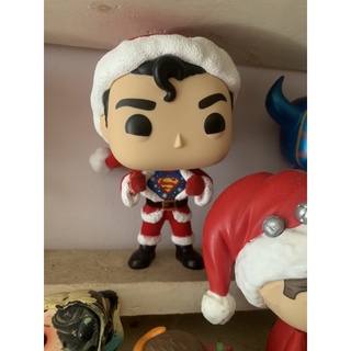 Mô hình Funko Superman Noel Likenew