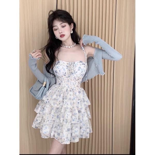 Sét đầm 2 dây hoa nhí xanh dáng xòe xếp tầng kèm áo khoác cardigan croptop dài tay chất lụa mềm thời trang hàn quốc