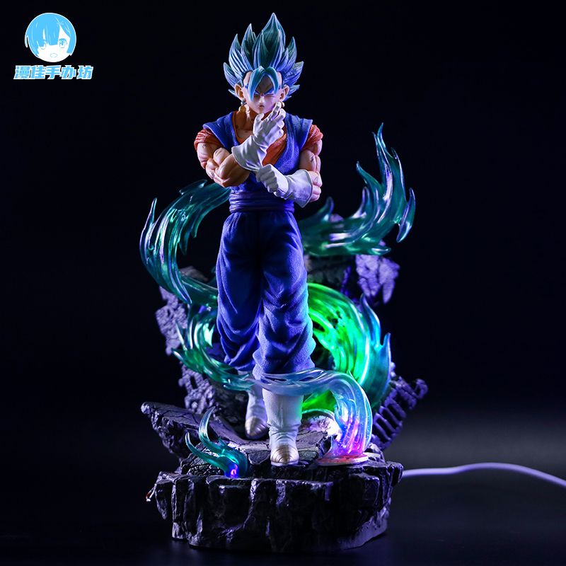 Mô Hình Nhân Vật Super Warrior Trong Phim Dragon Ball Thiết Kế Phát Sáng Độc Đáo
