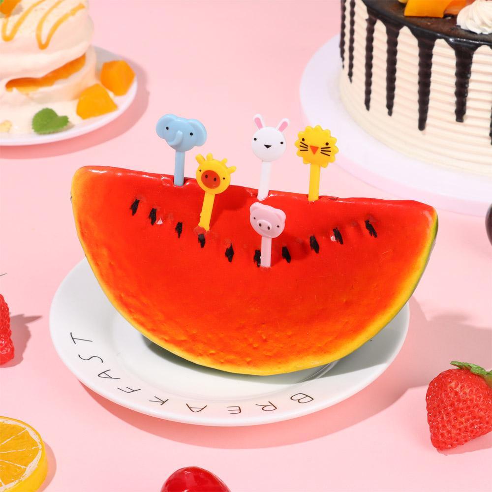 Set 10 / 30 Nĩa Ăn Trái Cây Họa Tiết Hoạt Hình Có Thể Tái Sử Dụng Cho Bé