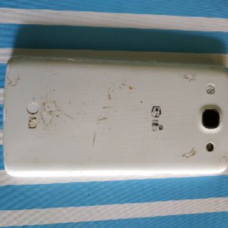 Điện thoại LG G2 (máy hỏng màn hình)