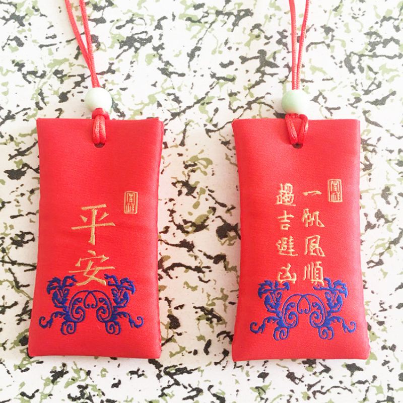 túi phước lành omamori  may mắn tài lộc