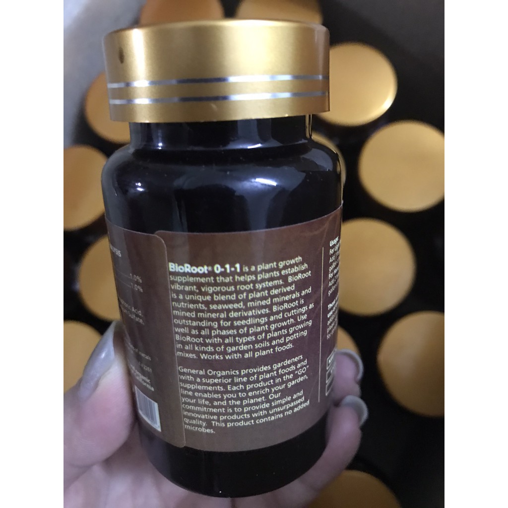 Chế phẩm hữu cơ kích rễ cực mạnh Bio Root 0-1-1 ( Chai chiết 100ml - Hàng Mỹ)