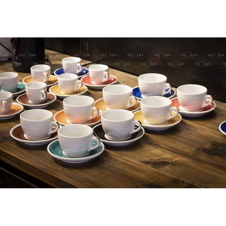 Volcano Bộ đĩa và ly sứ cà phê Ancap Cappuccino 180ml vẽ tay lên quai