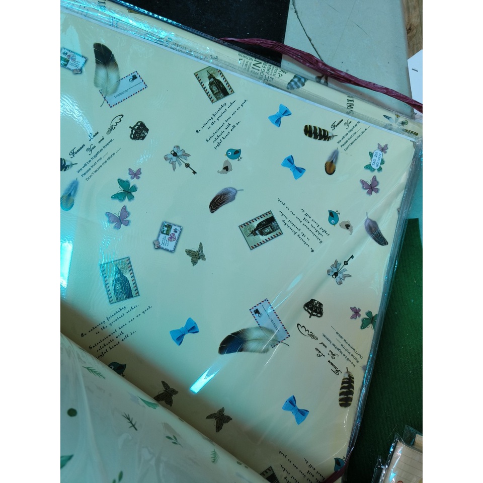Giấy gói quà mẫu mới nhất xấp 50 tờ khổ 50x70cm
