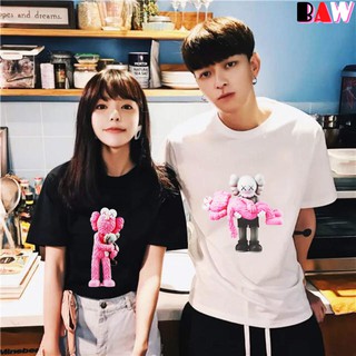 (HOT) 6 mẫu Áo thun nam, nữ KAWS phông unisex 2 màu đen và trắng chất liệu cotton Fullsize -93