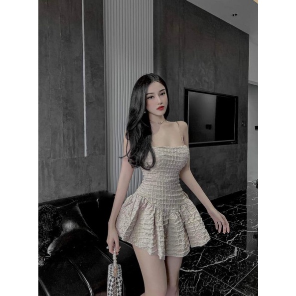 Váy 2 dây + cổ yếm xích ngắn xòe sexy | BigBuy360 - bigbuy360.vn