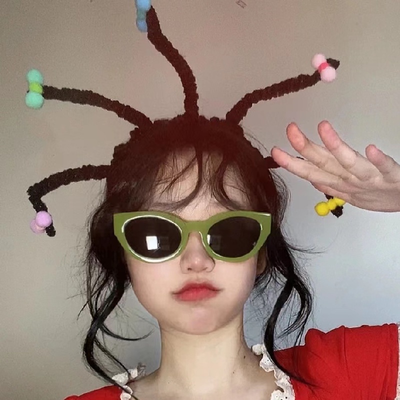 Băng Đô Cài Tóc Hình Phù Thủy Màu Đen Dễ Thương