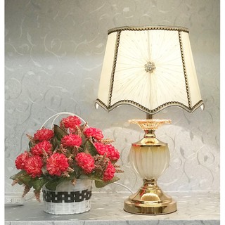 Đèn ngủ để bàn MB6959 Thân pha lê, đế mạ đồng