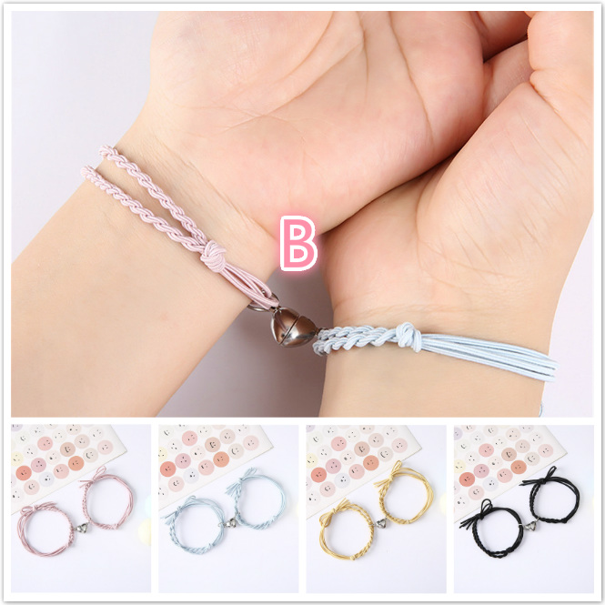 2 Vòng Tay Nam Châm Hình Nhà Du Hành Vũ Trụ Cho Cặp Đôi