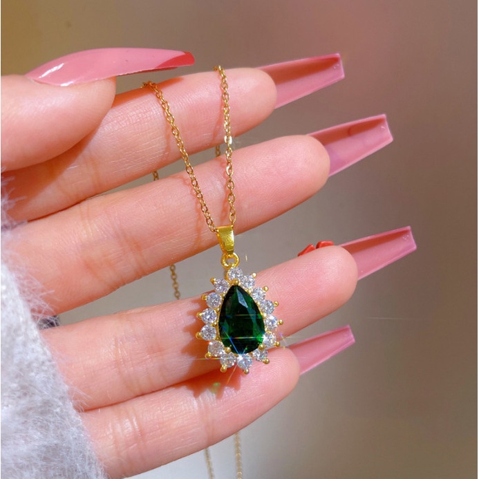 Dây Chuyền Titan Đá Nhân Tạo Hình Giọt Nước Xanh Lá TT 4190