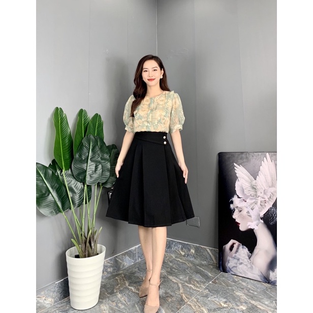 T01 Áo Tơ Hoa phối chân váy xoè ly cúc eo | BigBuy360 - bigbuy360.vn