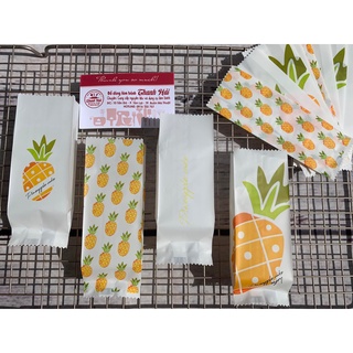 Túi hàn & khay bánh dứa hình trái dứa .