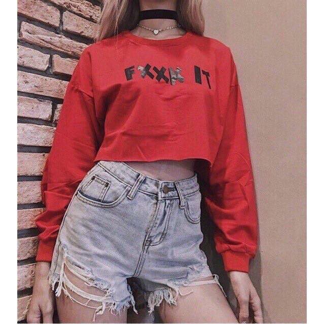 Áo thun croptop tay dài màu đỏ cực hot