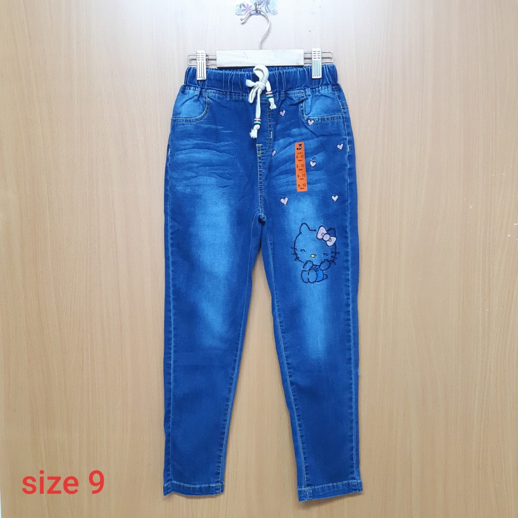 DG149-Q-03 - Quần jean dài bé gái , thêu hình kitty , màu xanh , size đại , co giãn nhẹ , made in Việt Nam.