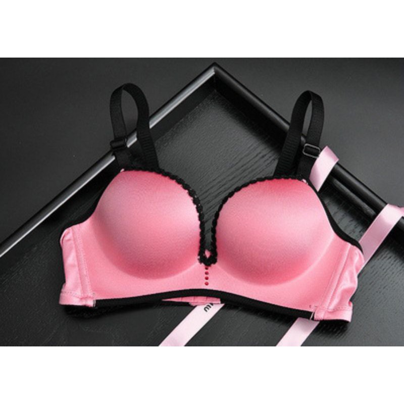 #M10: mẫu áo lót su trơn, đệm dày 6cm, nâng đẩy ngực tốt, bản lưng nhỏ, quai vai có thể tháo rời.