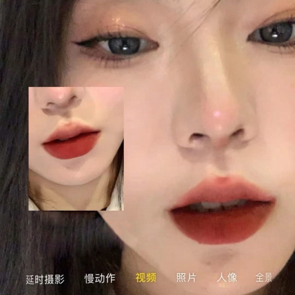 Son Kem Hiệu Ứng Gương Dưỡng Ẩm Chống Nước Phiên Bản Năm Mới