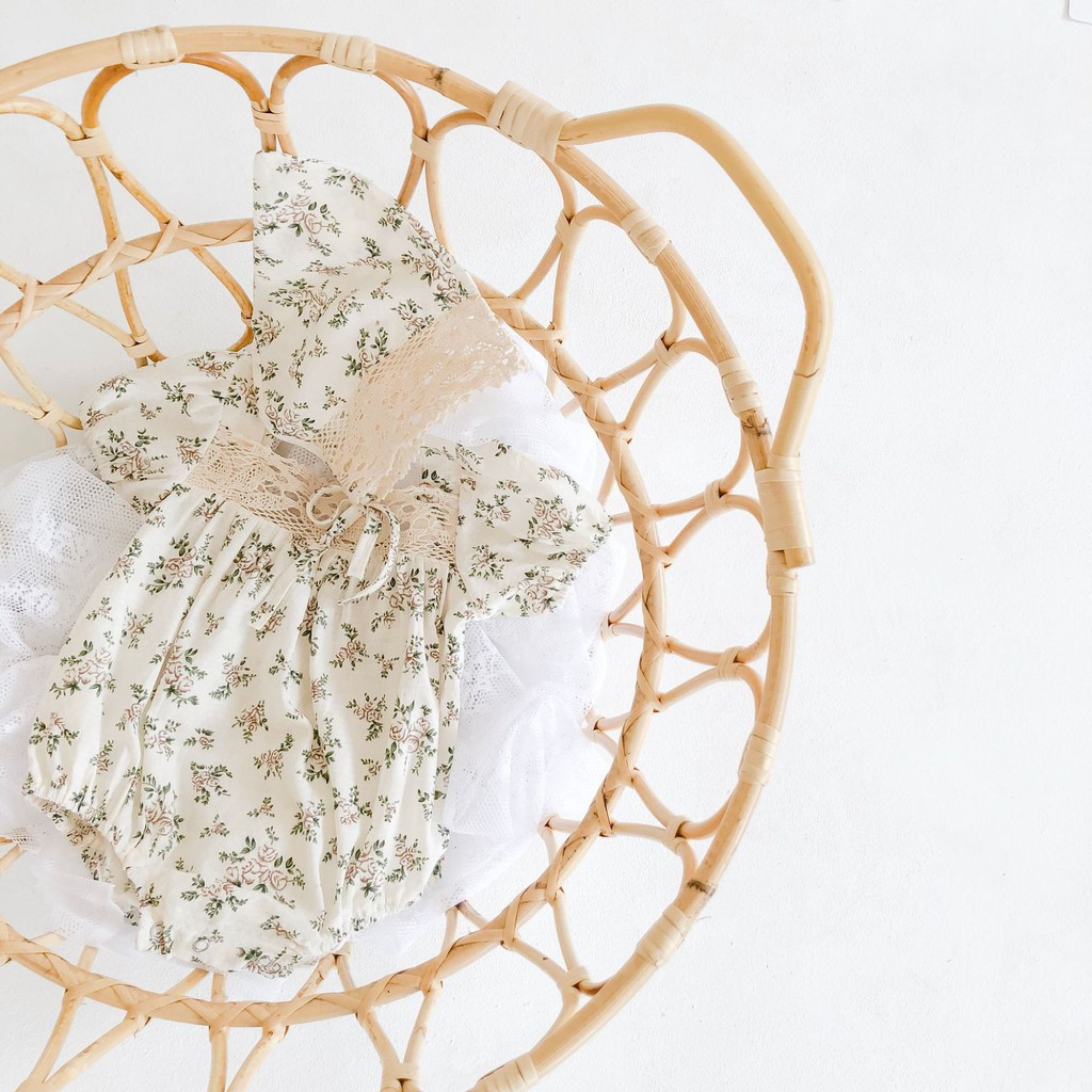 Bộ đồ liền thân hoa nhí vintage bé gái Bộ đồ liền thân dễ thương xinh xắn cute đáng yêu