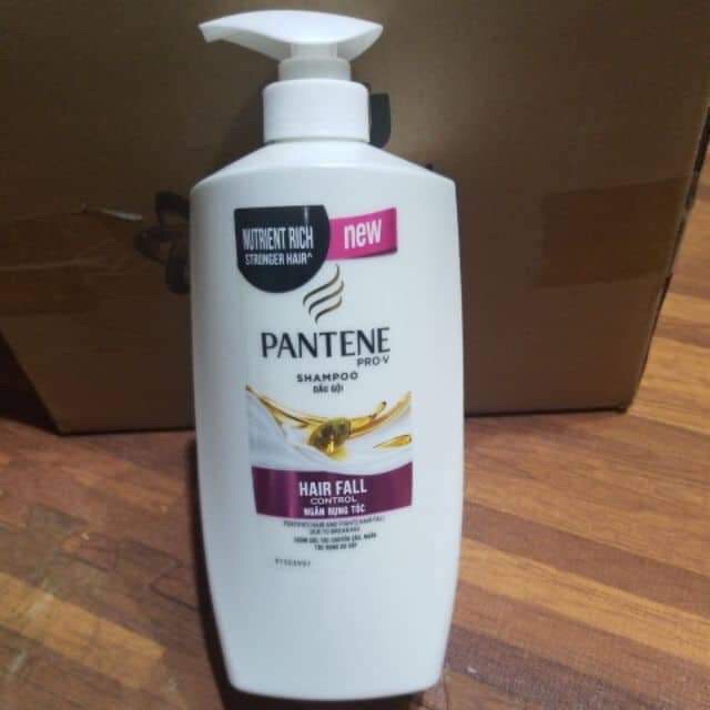 Dầu gội dưỡng chất ngăn rụng tóc Pantene chai 900g