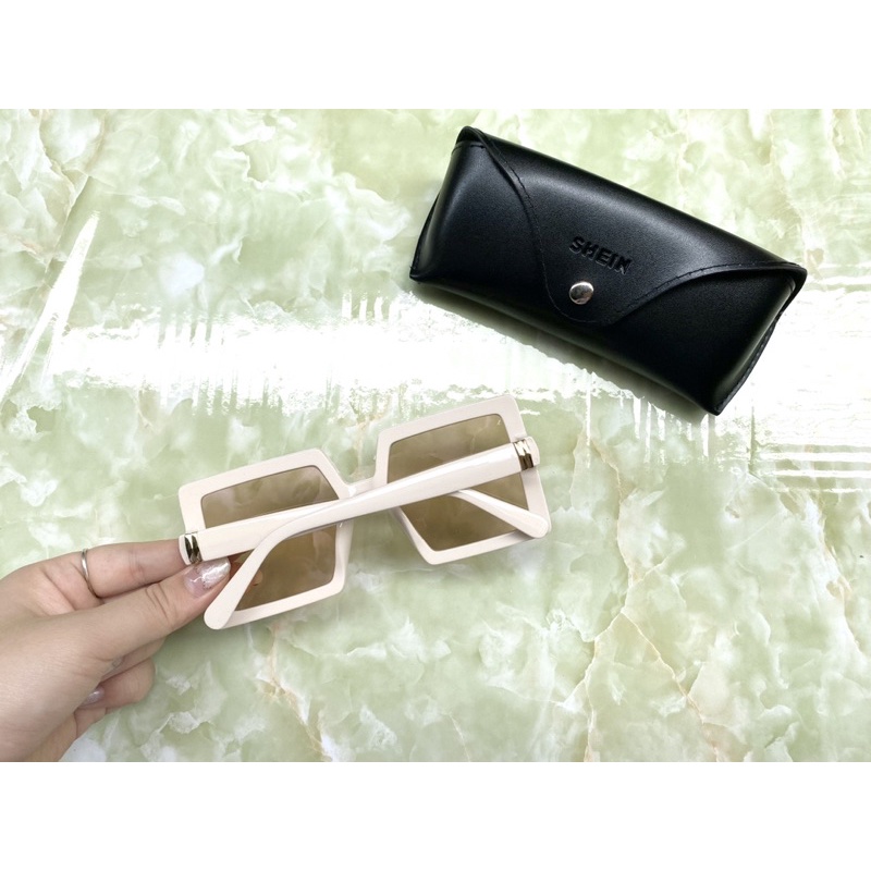 Kính Shein mua sale tại các nước chuẩn auth full bõ