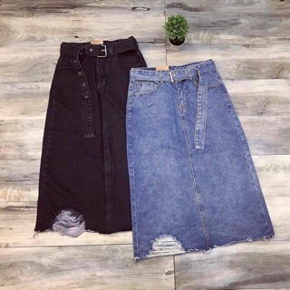 Chân váy bò dài rách kèm đai