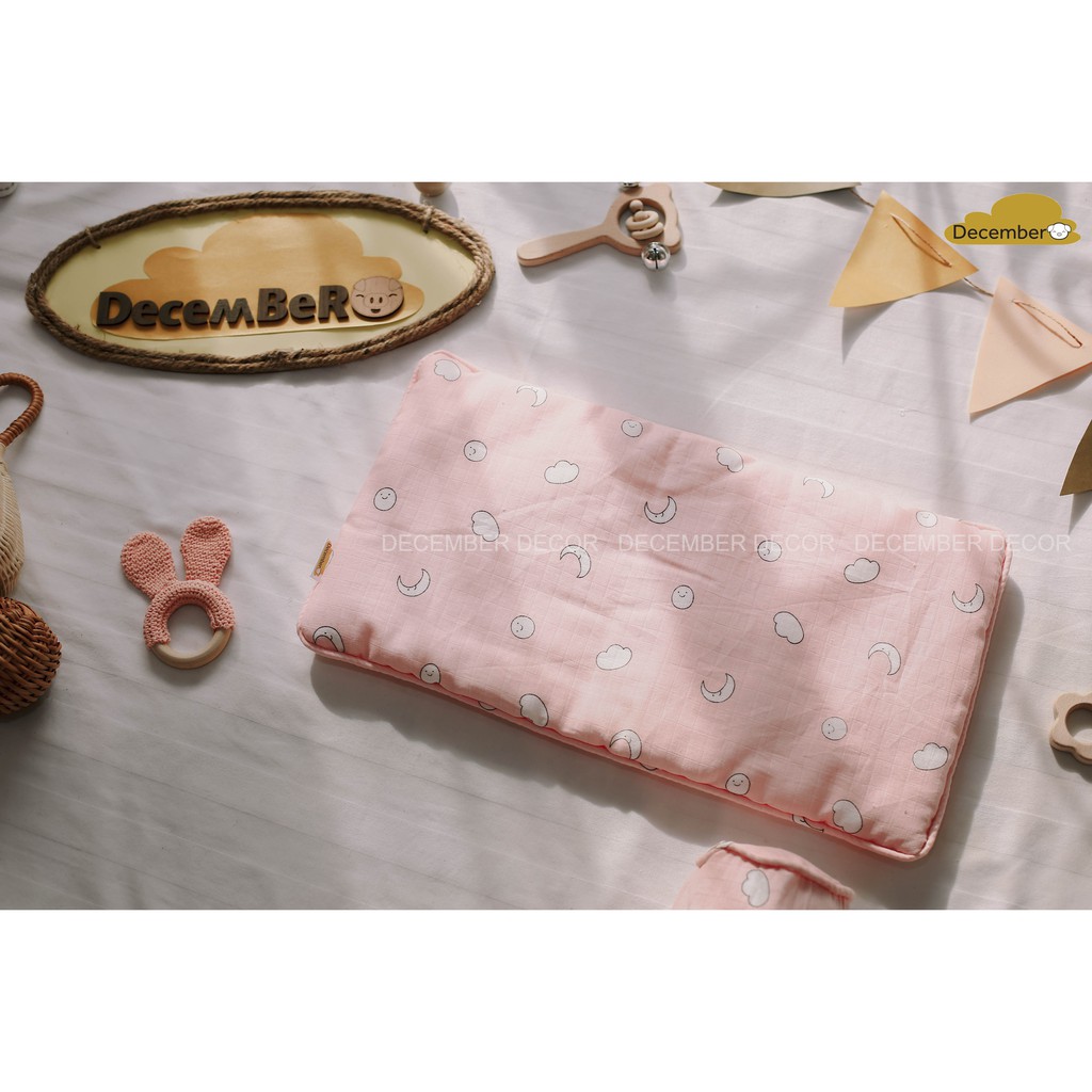 GỐI XÔ HQ SIÊU MỀM MỊN CHO BÉ SƠ SINH DECEMBER HỌA TIẾT ĐÁM MÂY HỒNG